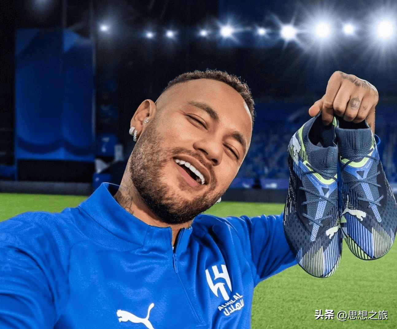 皇马中场面 皇马中场面