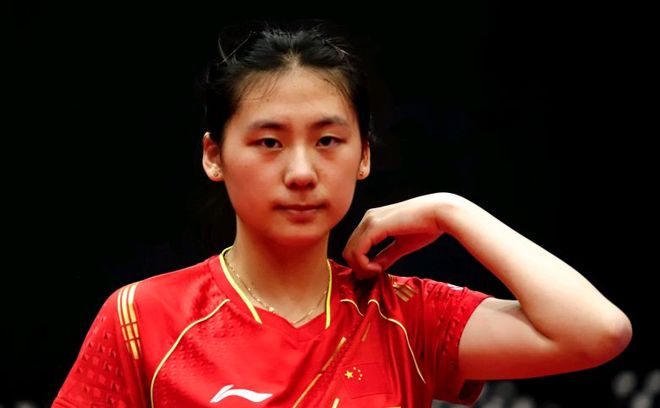 拓宽场上空 拓宽场上空