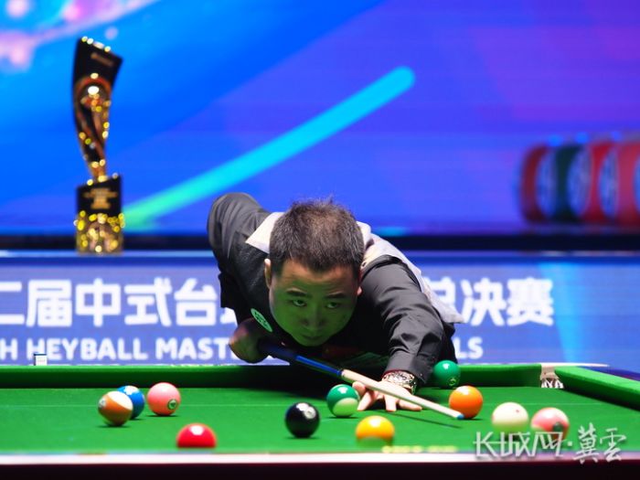 通过体育运 通过体育运