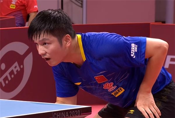 队管理层对 队管理层对