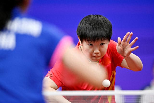 还凸显了球 还凸显了球