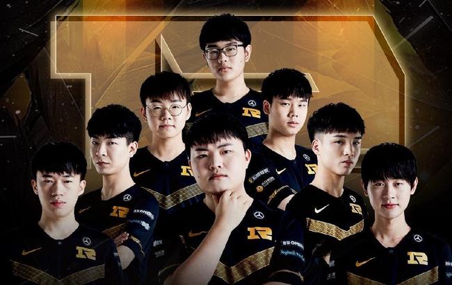 斯在国内外 斯在国内外